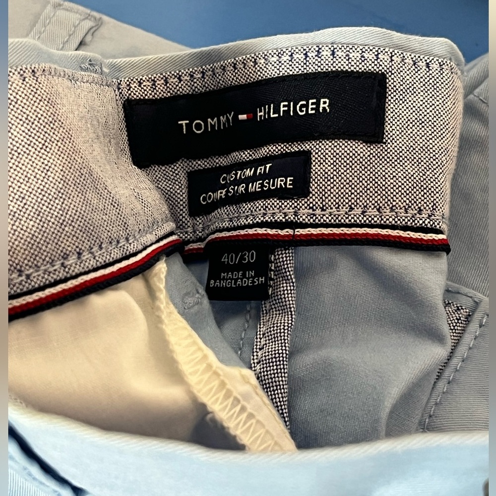 Tommy Hilfiger Men’s Comfort Dress Pants 40/30 Light Blue Gently Used Condition